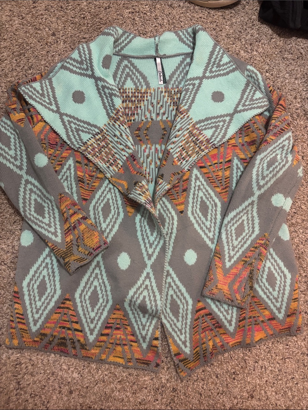 Cozy Aztec Open-Front Cardigan in Mint & Gray
